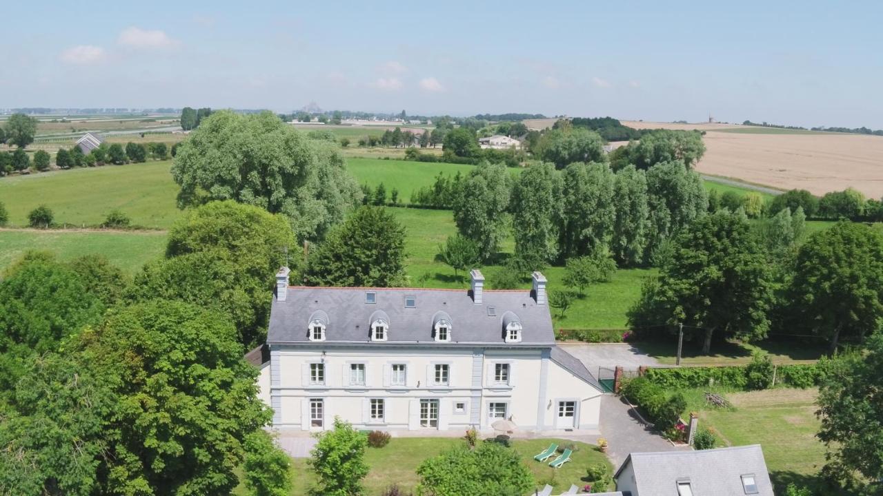 Les Gites Du Couesnon Pontorson Buitenkant foto